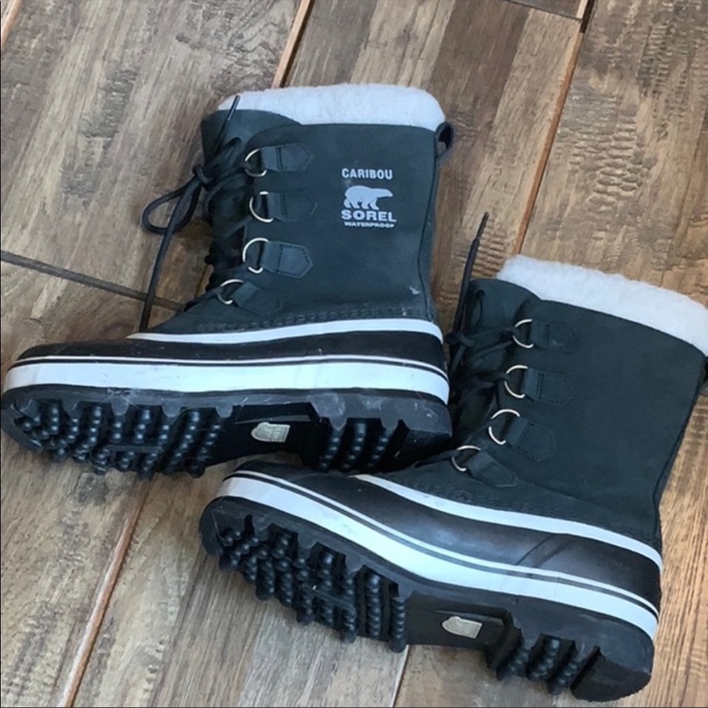 Women’s Sorel Caribou Snow Boots Size 10